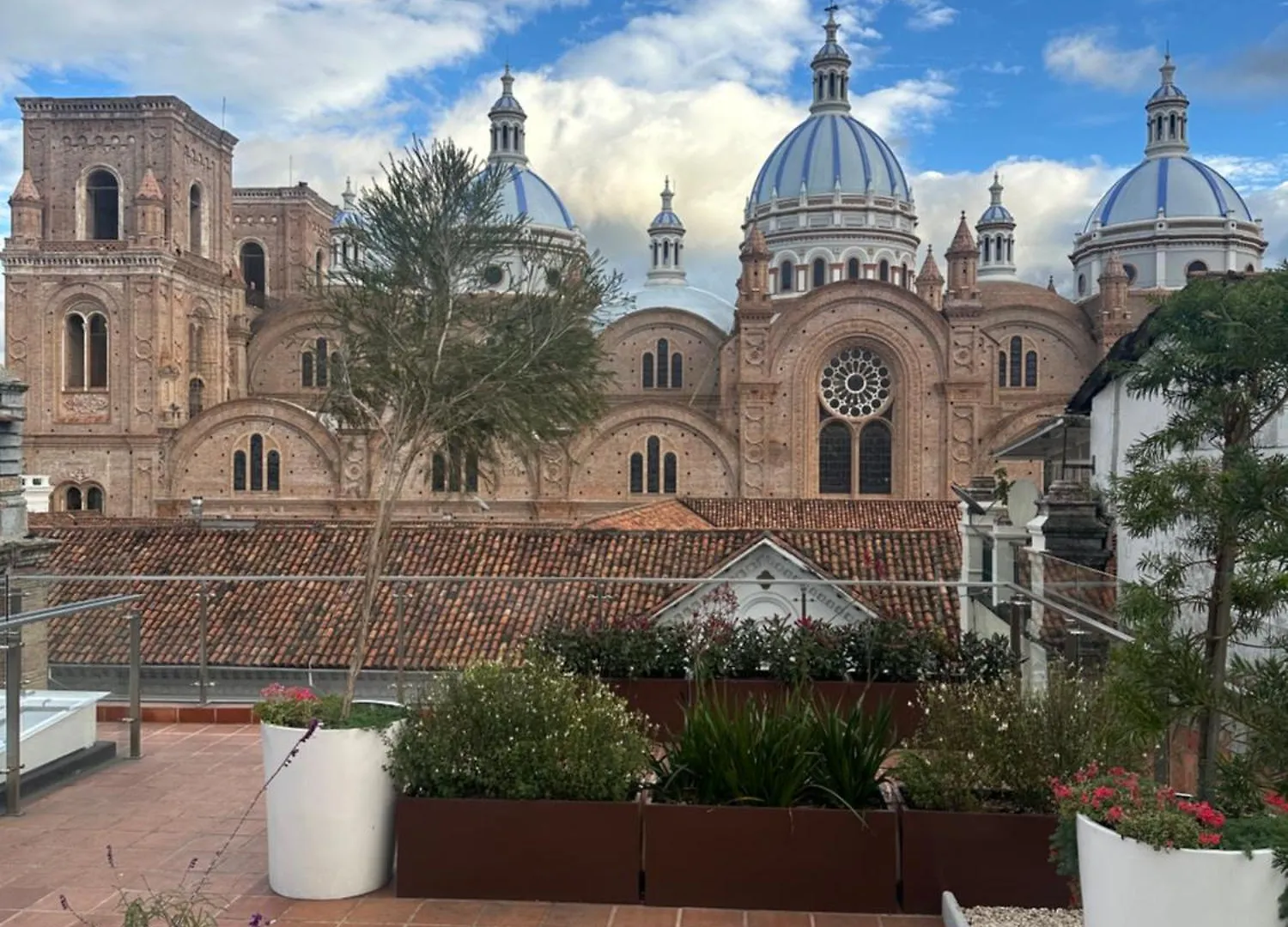 Suite Moderna Con Vista Top De La Catedral Cuenca